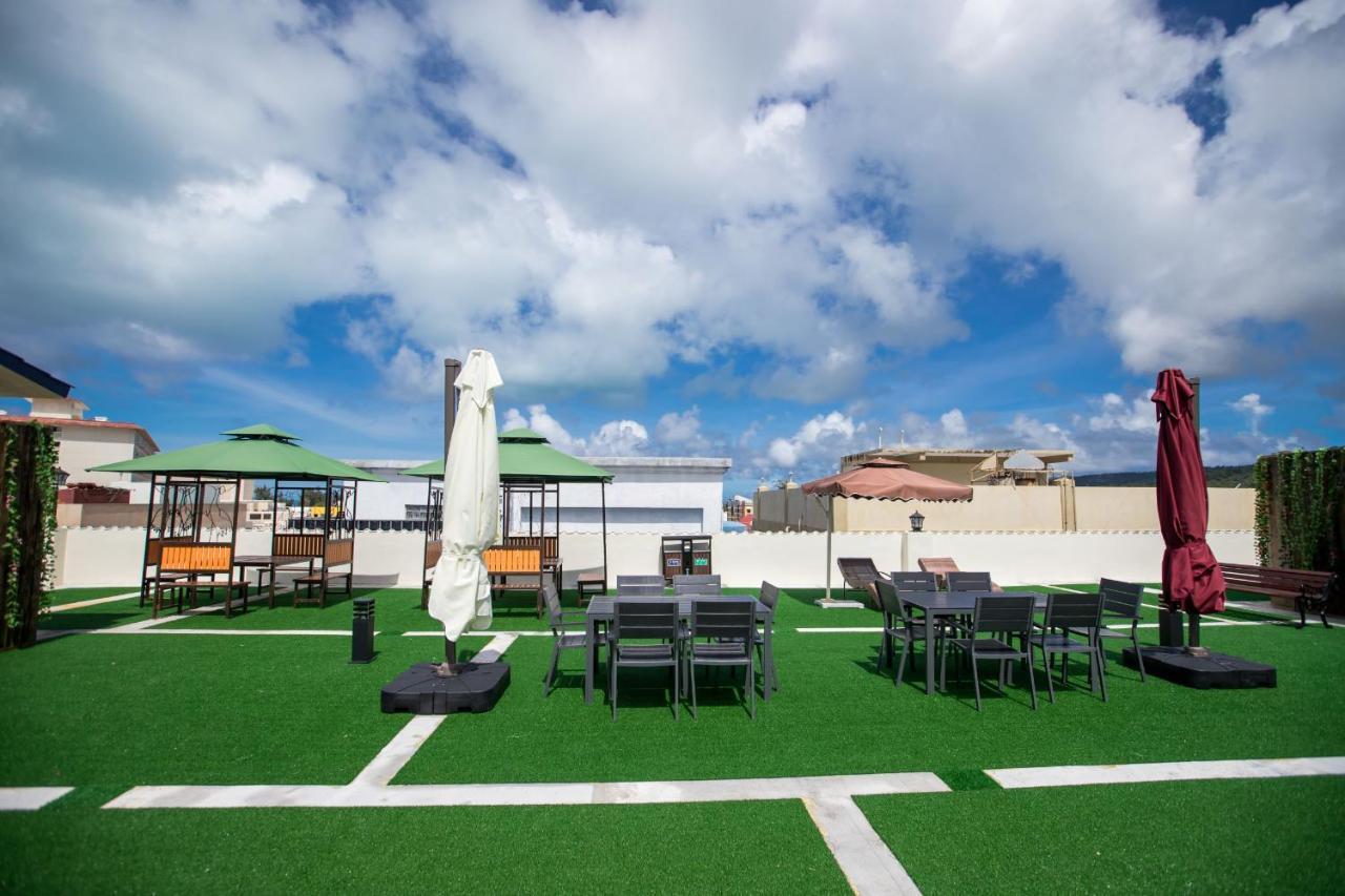 Hotel Americano Garapan Ngoại thất bức ảnh